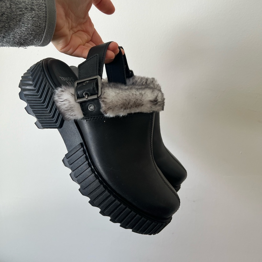 Sorel Ona AVE Fur-Lined Mules